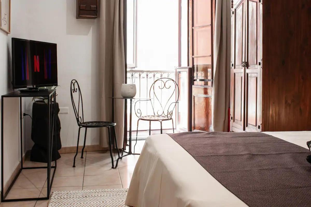 Castello'S Rooms Cagliari Exterior foto