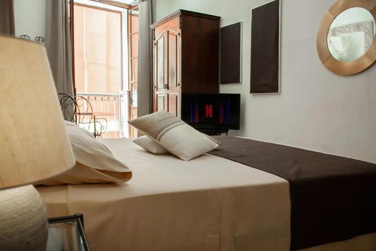 Castello'S Rooms Cagliari Exterior foto