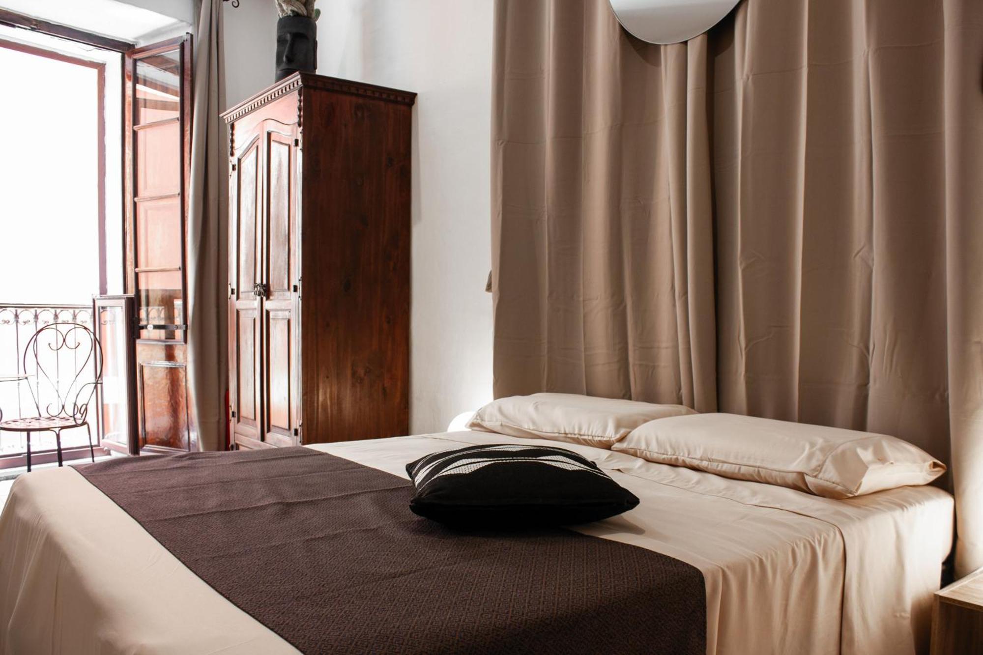 Castello'S Rooms Cagliari Exterior foto