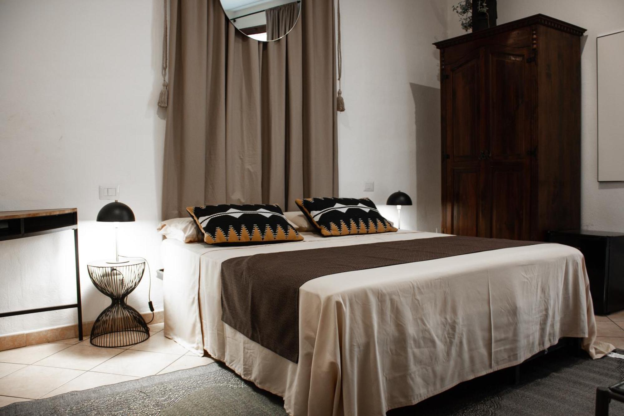 Castello'S Rooms Cagliari Exterior foto