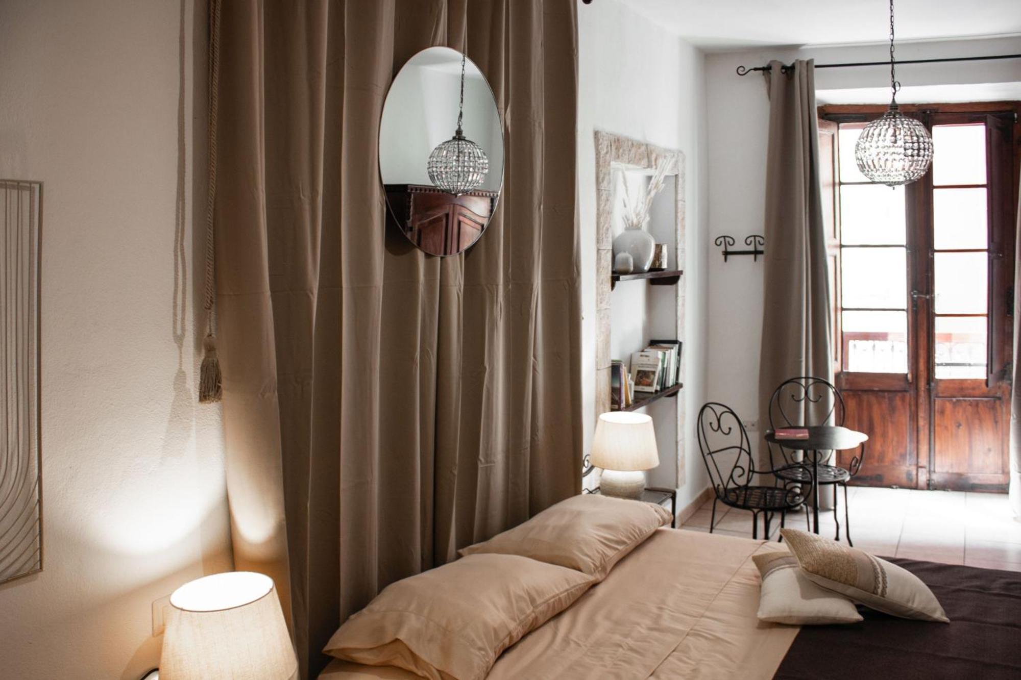 Castello'S Rooms Cagliari Exterior foto